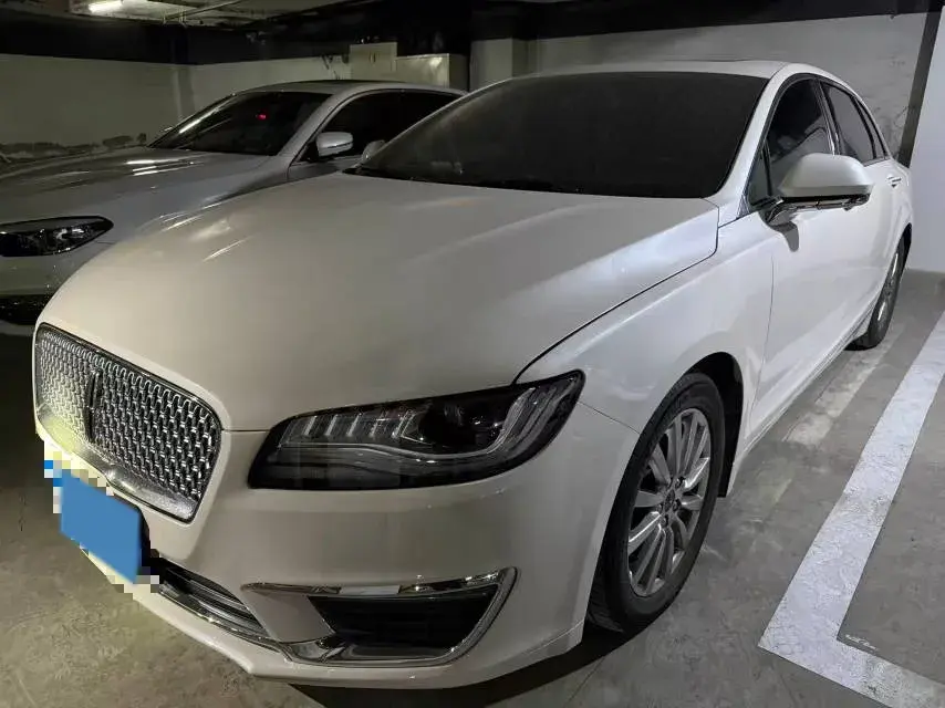 2018 Lincoln MKZ 2.0T 203HP L4 6AT