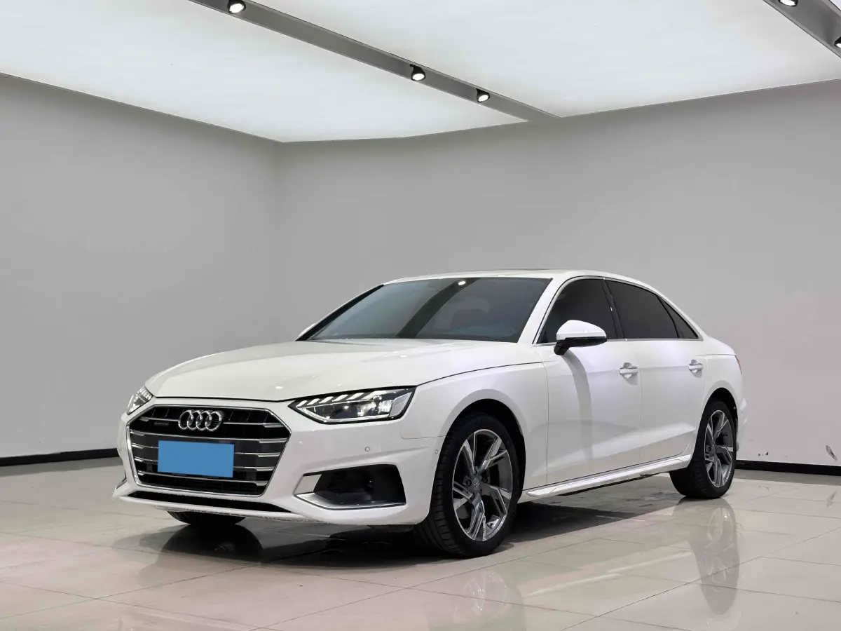 2019 Audi A4L 2.0T 190HP L4 7DCT