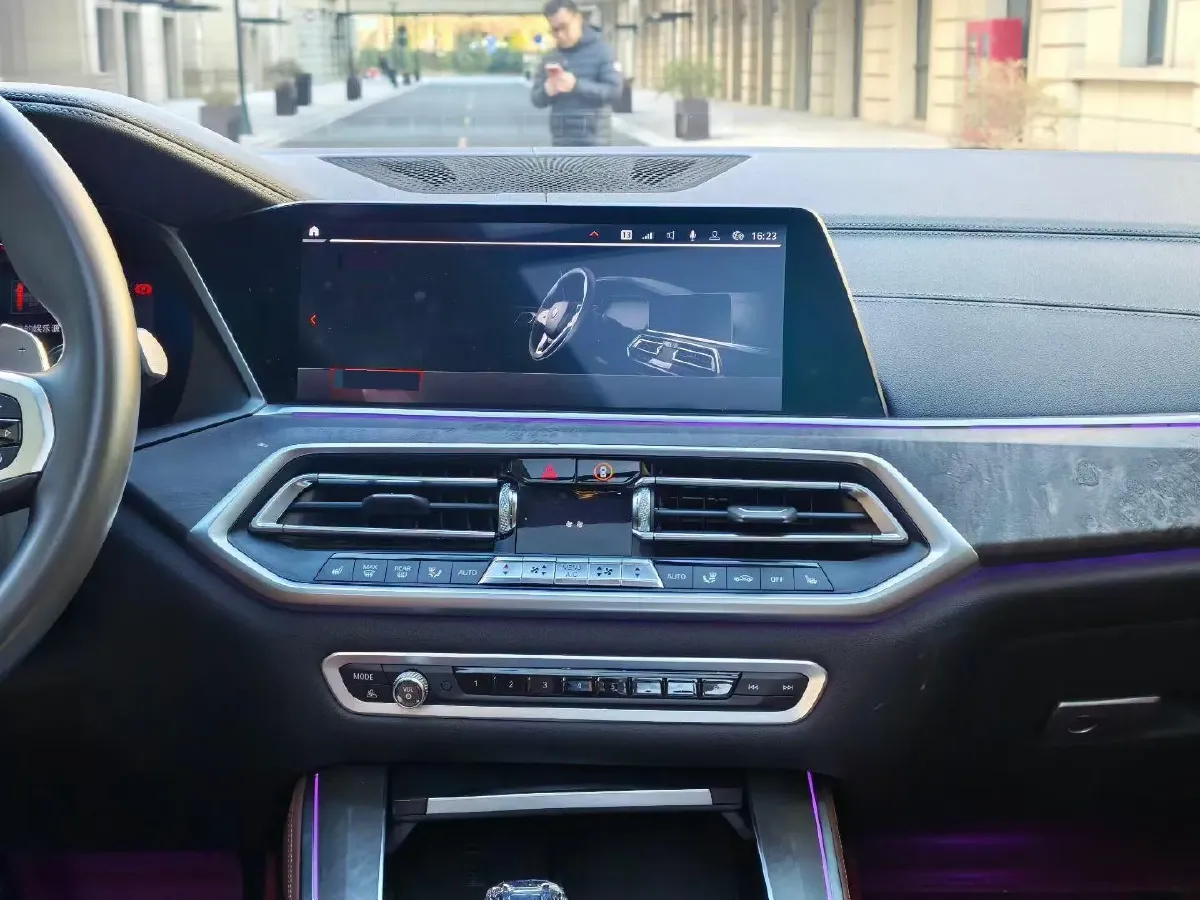 2020 BMW X5 3.0T 340HP L6 8AT,autocango,china used car exporter,china ev exporter,chinese used car exporter,chinese used ev exporter