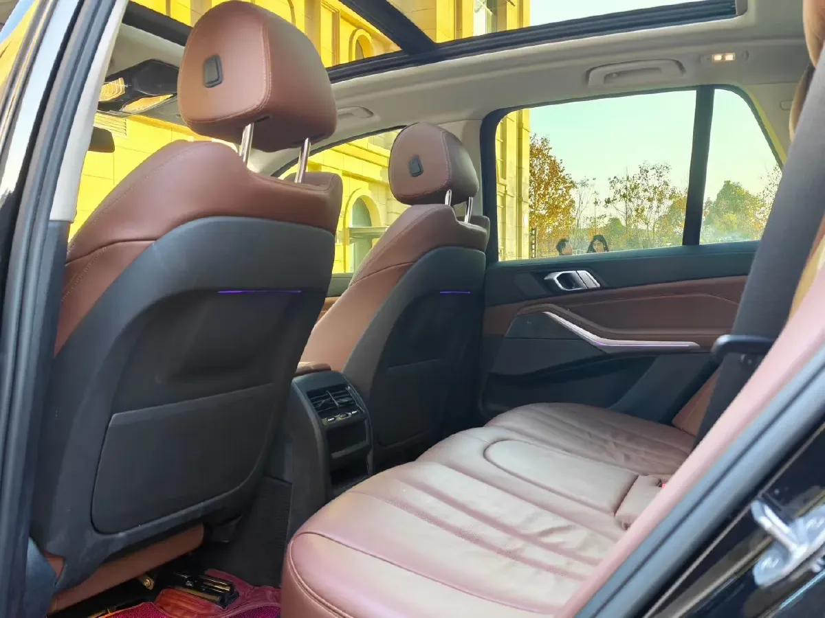 2020 BMW X5 3.0T 340HP L6 8AT,autocango,china used car exporter,china ev exporter,chinese used car exporter,chinese used ev exporter