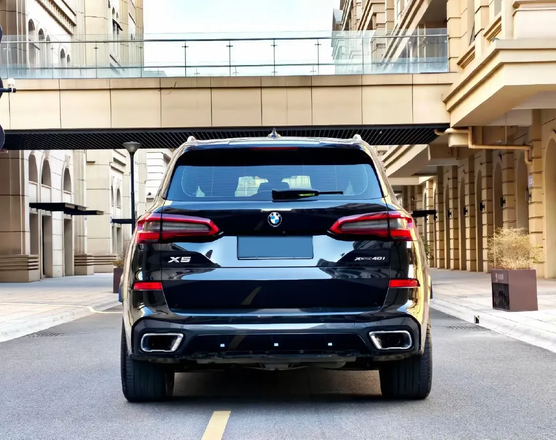 2020 BMW X5 3.0T 340HP L6 8AT,autocango,china used car exporter,china ev exporter,chinese used car exporter,chinese used ev exporter