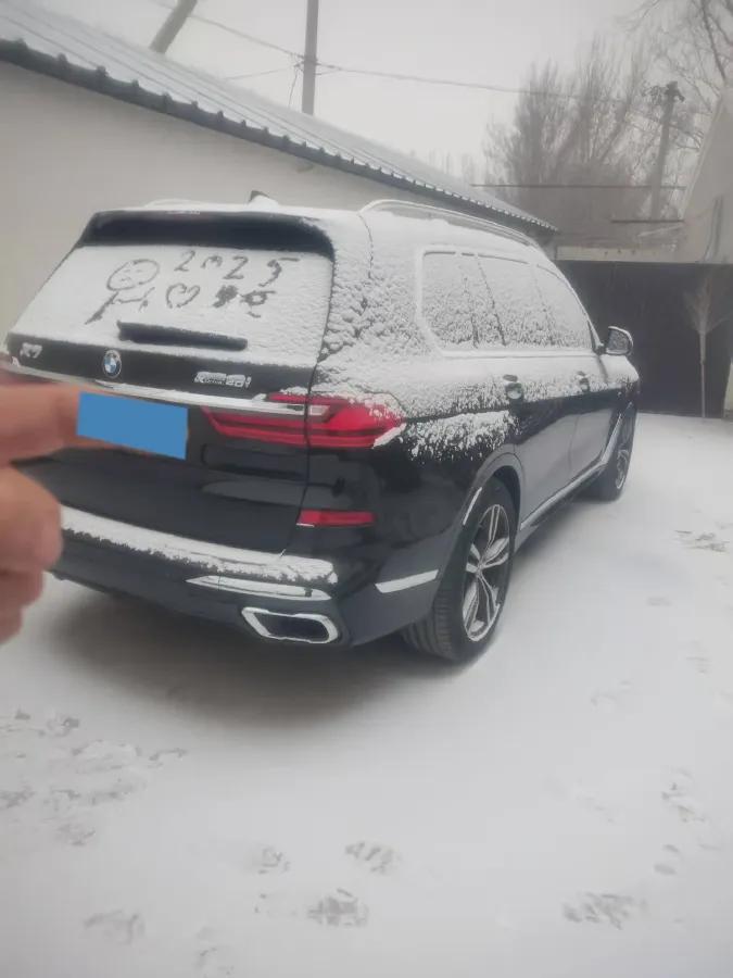 2022 BMW X7 3.0T 340HP L6 8AT,autocango,china used car exporter,china ev exporter,chinese used car exporter,chinese used ev exporter