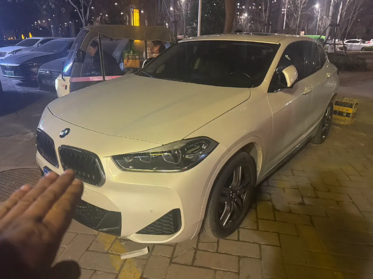 2022 BMW X2 2.0T 192HP L4 7DCT,autocango,china used car exporter,china ev exporter,chinese used car exporter,chinese used ev exporter