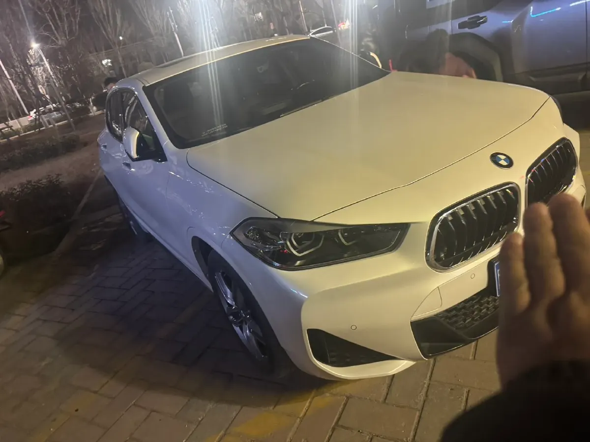 2022 BMW X2 2.0T 192HP L4 7DCT,autocango,china used car exporter,china ev exporter,chinese used car exporter,chinese used ev exporter
