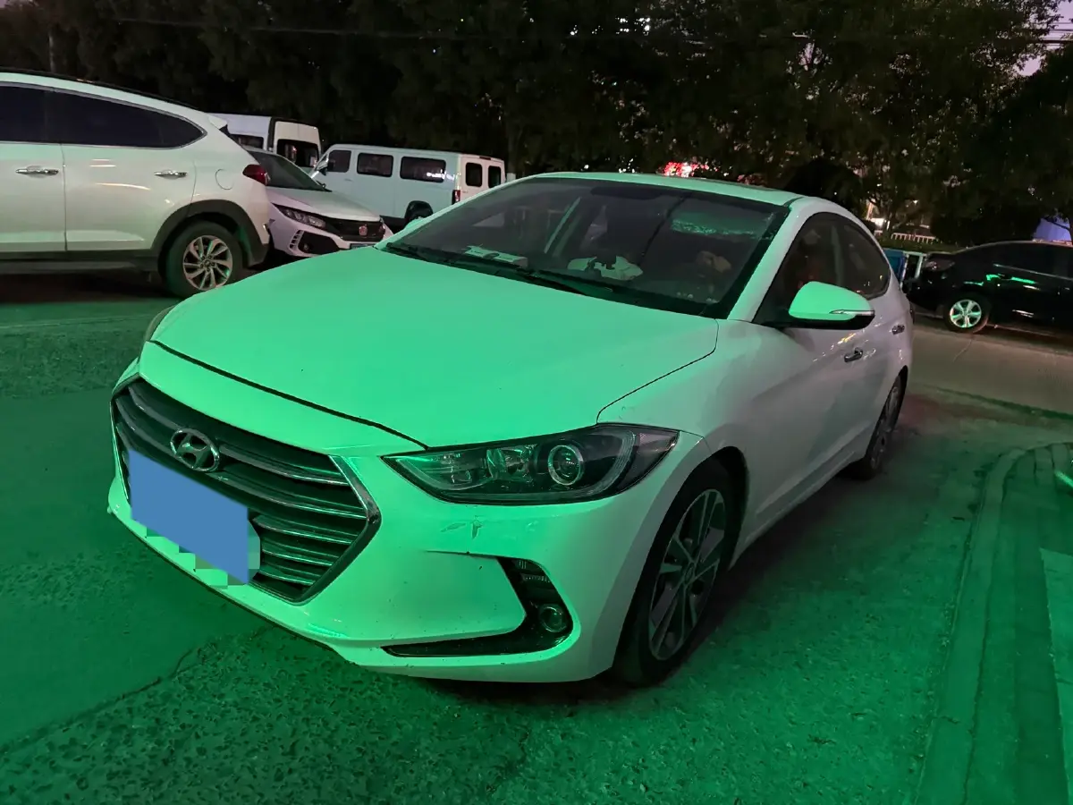 2016 Hyundai Elantra 1.6L 130HP L4 6AT