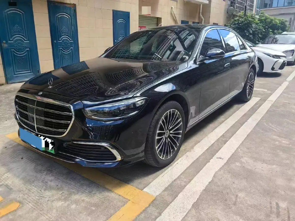 2023 Mercedes-Benz S Class 3.0T 299HP L6 9AT PHEV 28.6KWH