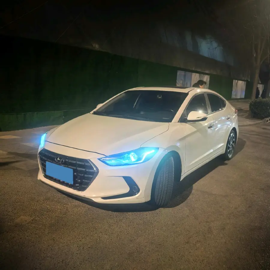 2019 Hyundai Elantra 1.5L 115HP L4 CVT