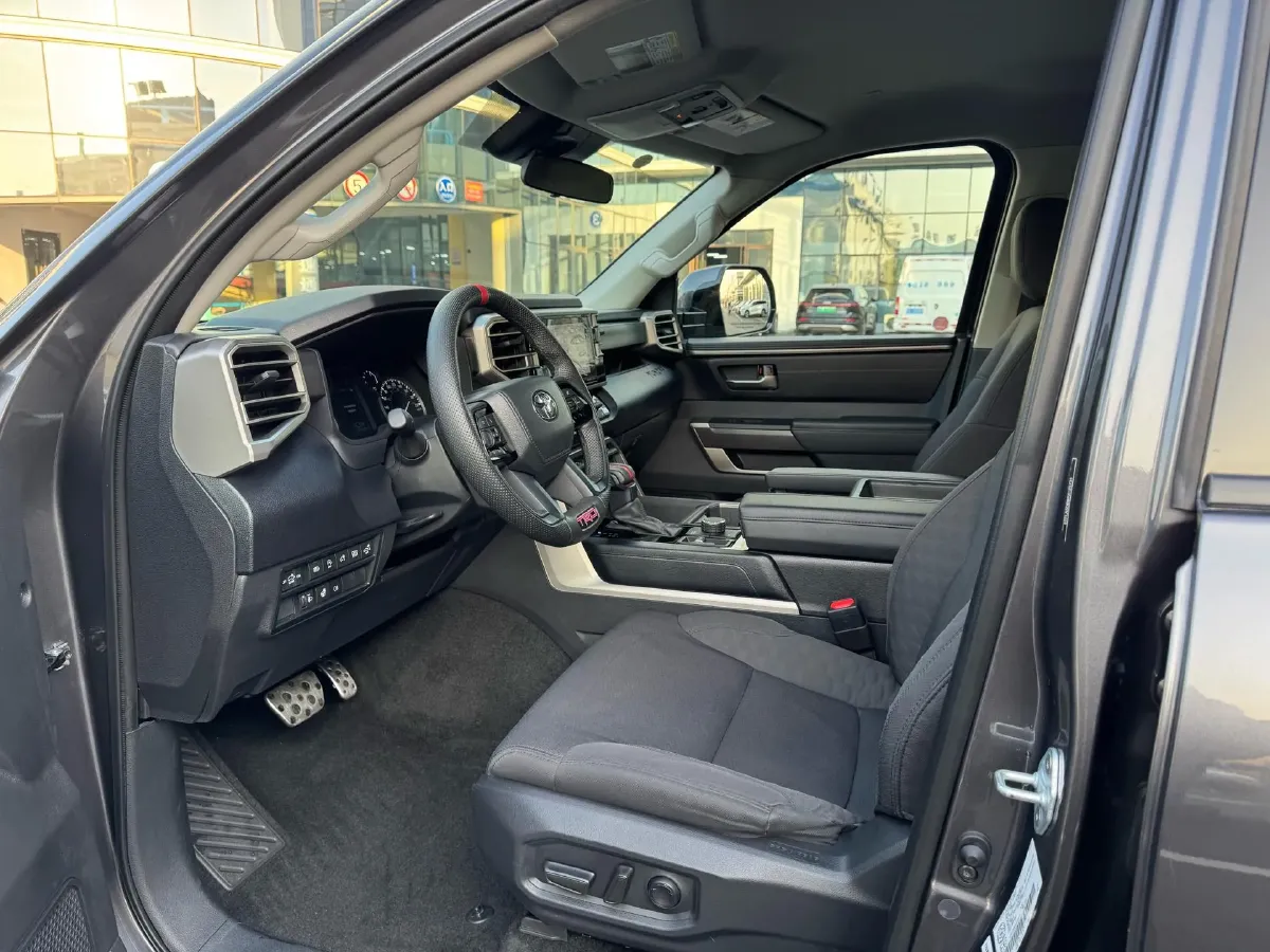 2023 Tank 300 2.0T 227HP L4 8AT,autocango,china used car exporter,china ev exporter,chinese used car exporter,chinese used ev exporter