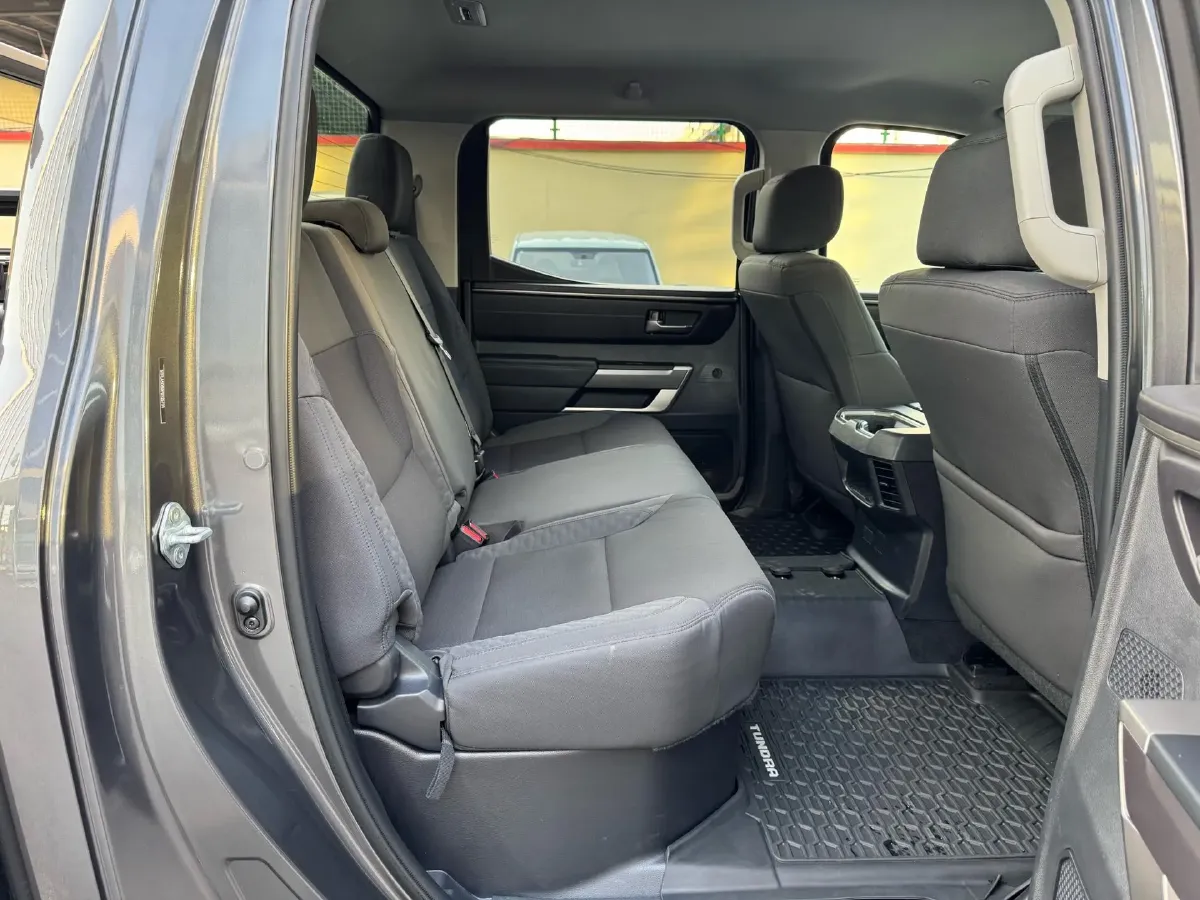 2023 Tank 300 2.0T 227HP L4 8AT,autocango,china used car exporter,china ev exporter,chinese used car exporter,chinese used ev exporter