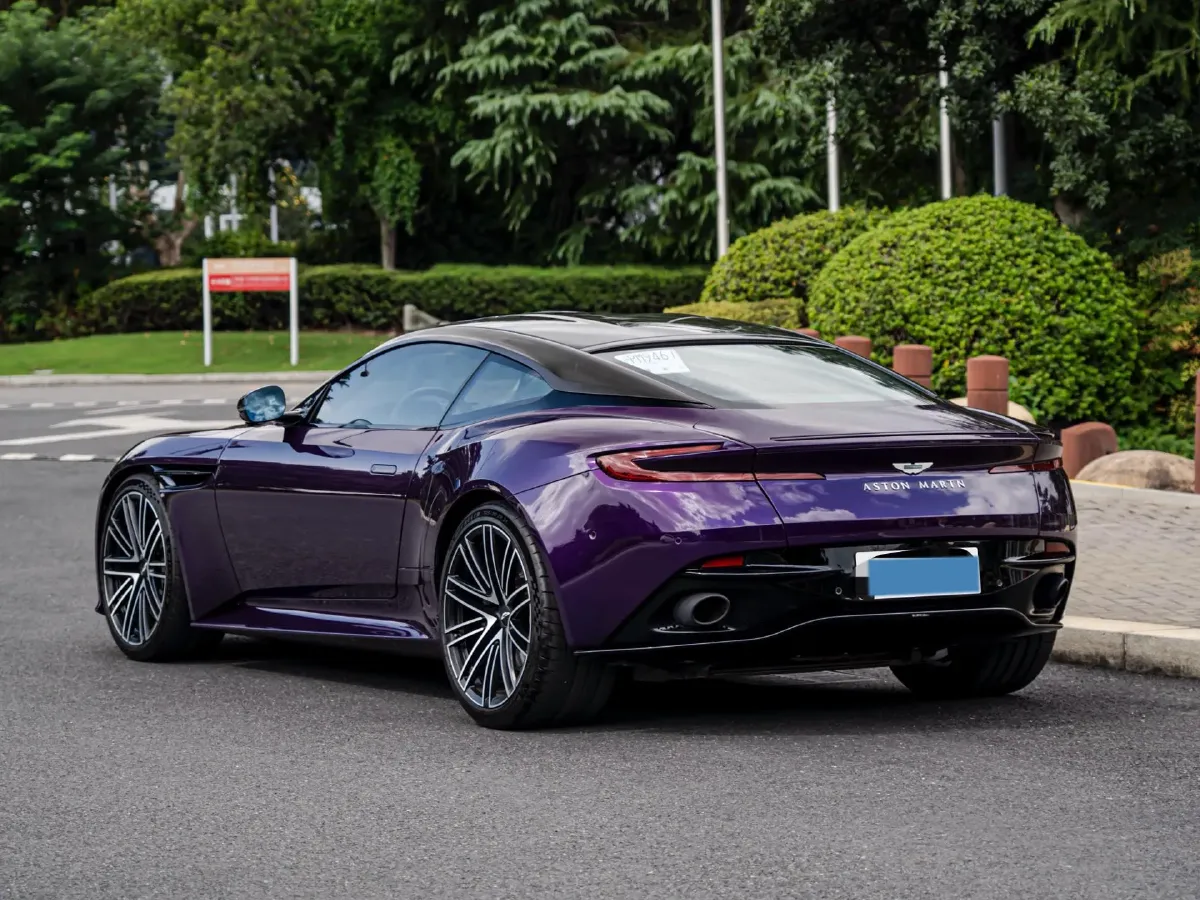 2023 Aston Martin DB12 4.0T 680HP V8 8AT,autocango,china used car exporter,china ev exporter,chinese used car exporter,chinese used ev exporter