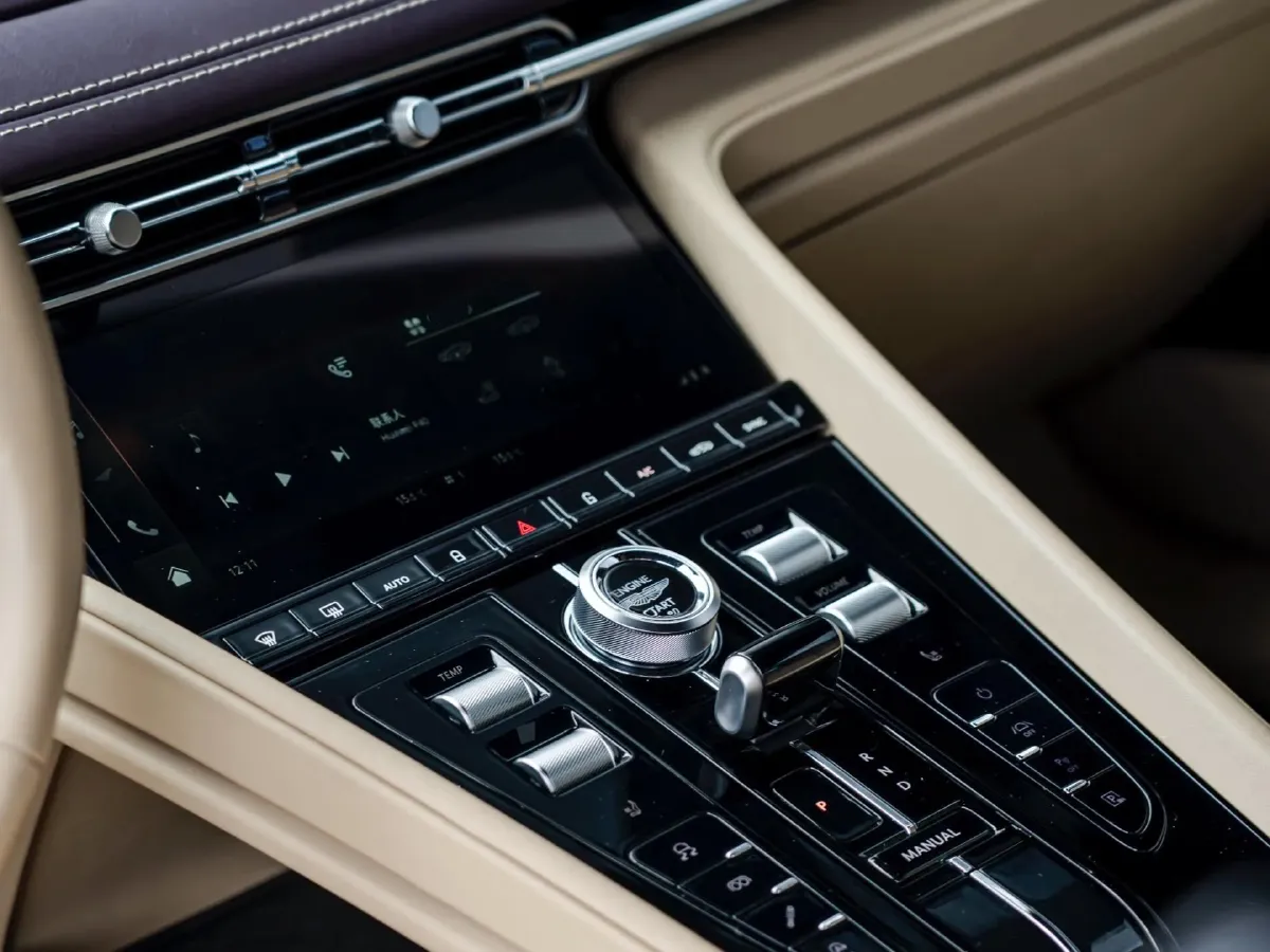 2023 Aston Martin DB12 4.0T 680HP V8 8AT,autocango,china used car exporter,china ev exporter,chinese used car exporter,chinese used ev exporter