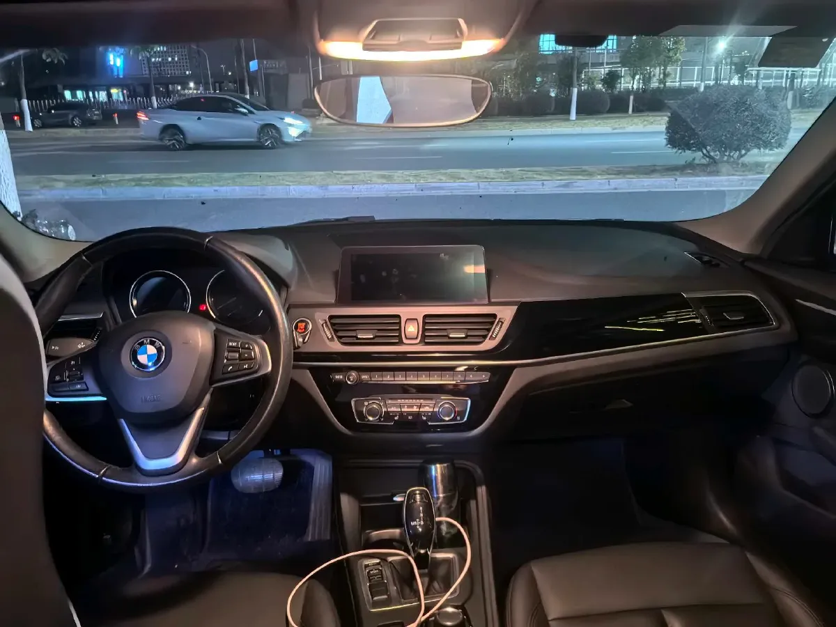 2020 BMW 1 Series 1.5T 140HP L3 7DCT,autocango,china used car exporter,china ev exporter,chinese used car exporter,chinese used ev exporter