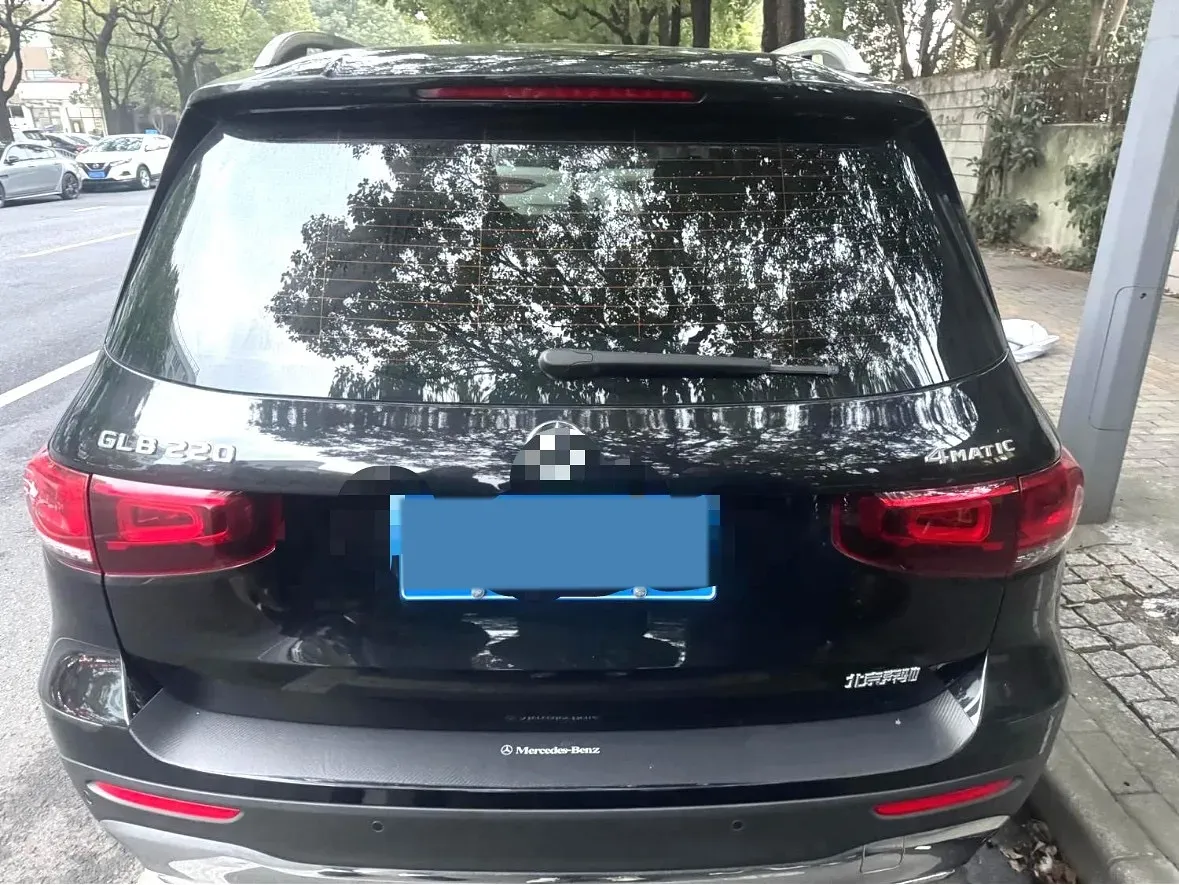 2023 Mercedes-Benz GLB Class 2.0T 190HP L4 8DCT,autocango,china used car exporter,china ev exporter,chinese used car exporter,chinese used ev exporter
