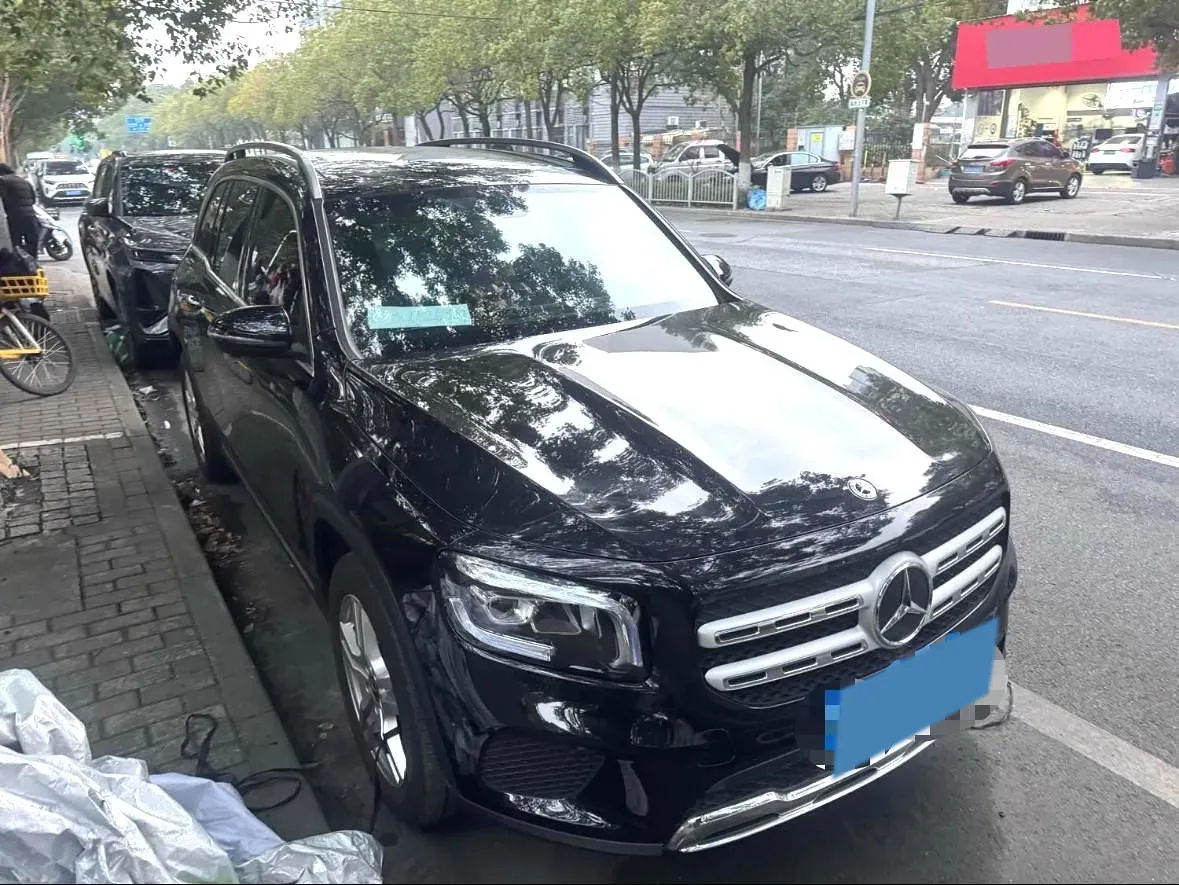 2023 Mercedes-Benz GLB Class 2.0T 190HP L4 8DCT,autocango,china used car exporter,china ev exporter,chinese used car exporter,chinese used ev exporter
