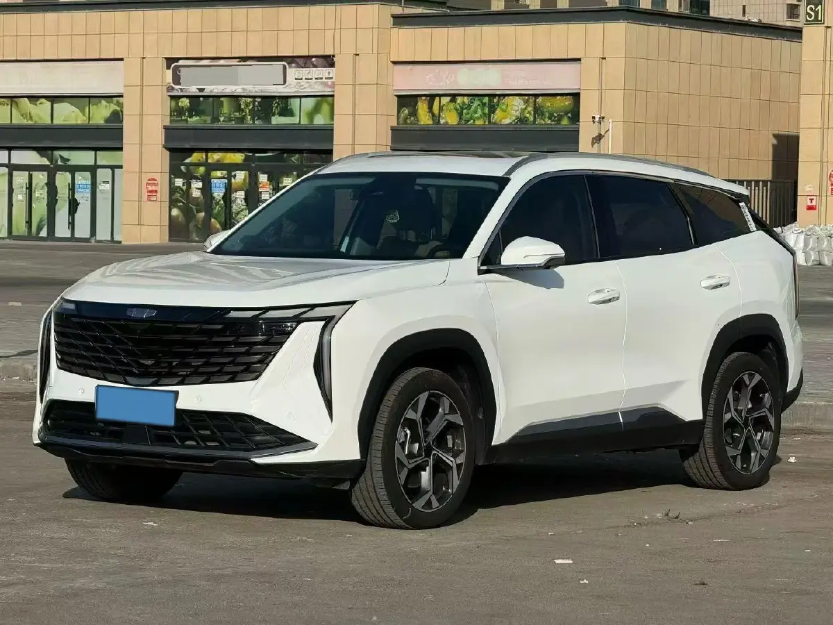 2023 Geely StarRay 1.5T 181HP L4 7DCT