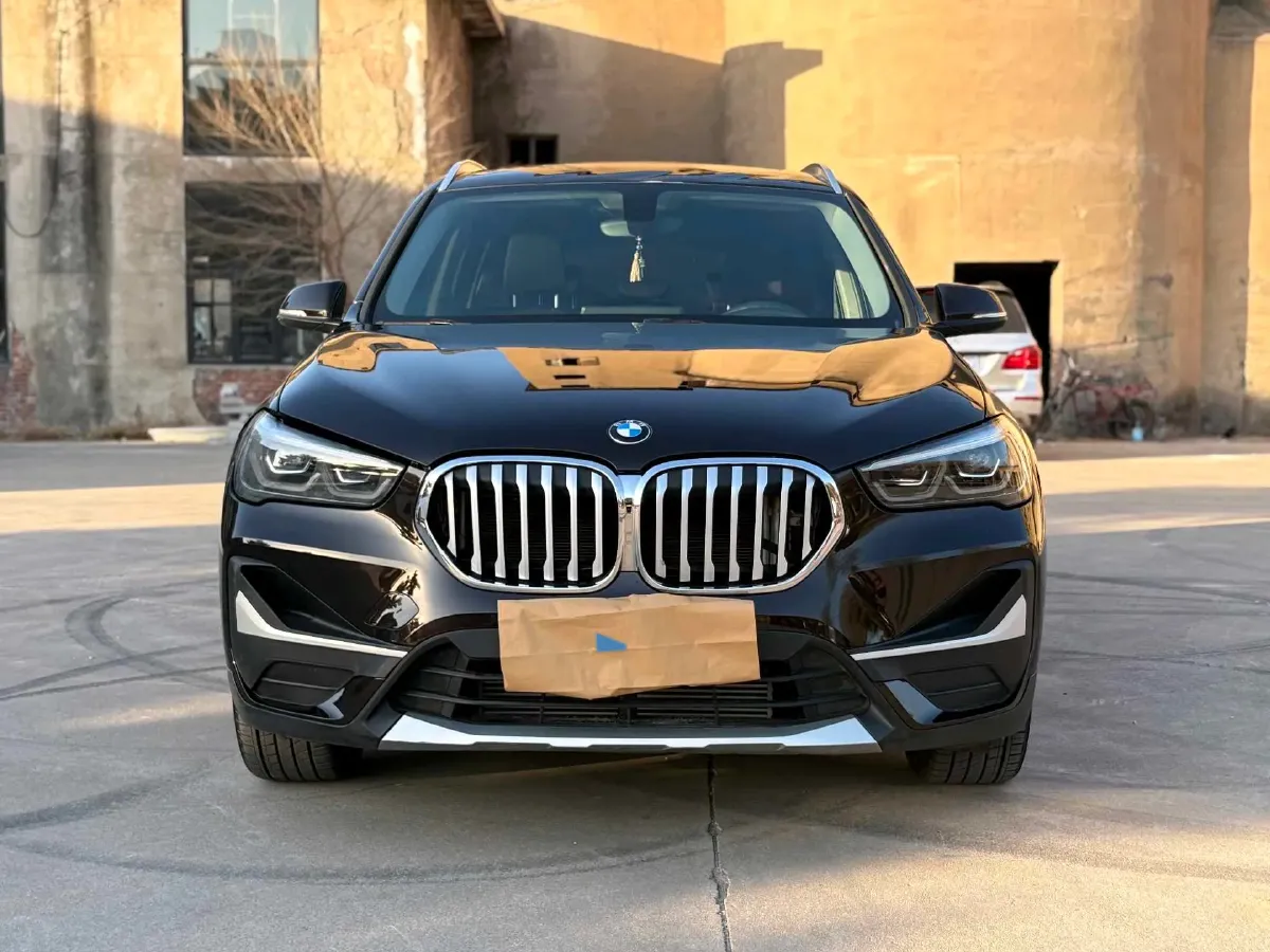 2020 BMW X1 1.5T 140HP L3 7DCT,autocango,china used car exporter,china ev exporter,chinese used car exporter,chinese used ev exporter