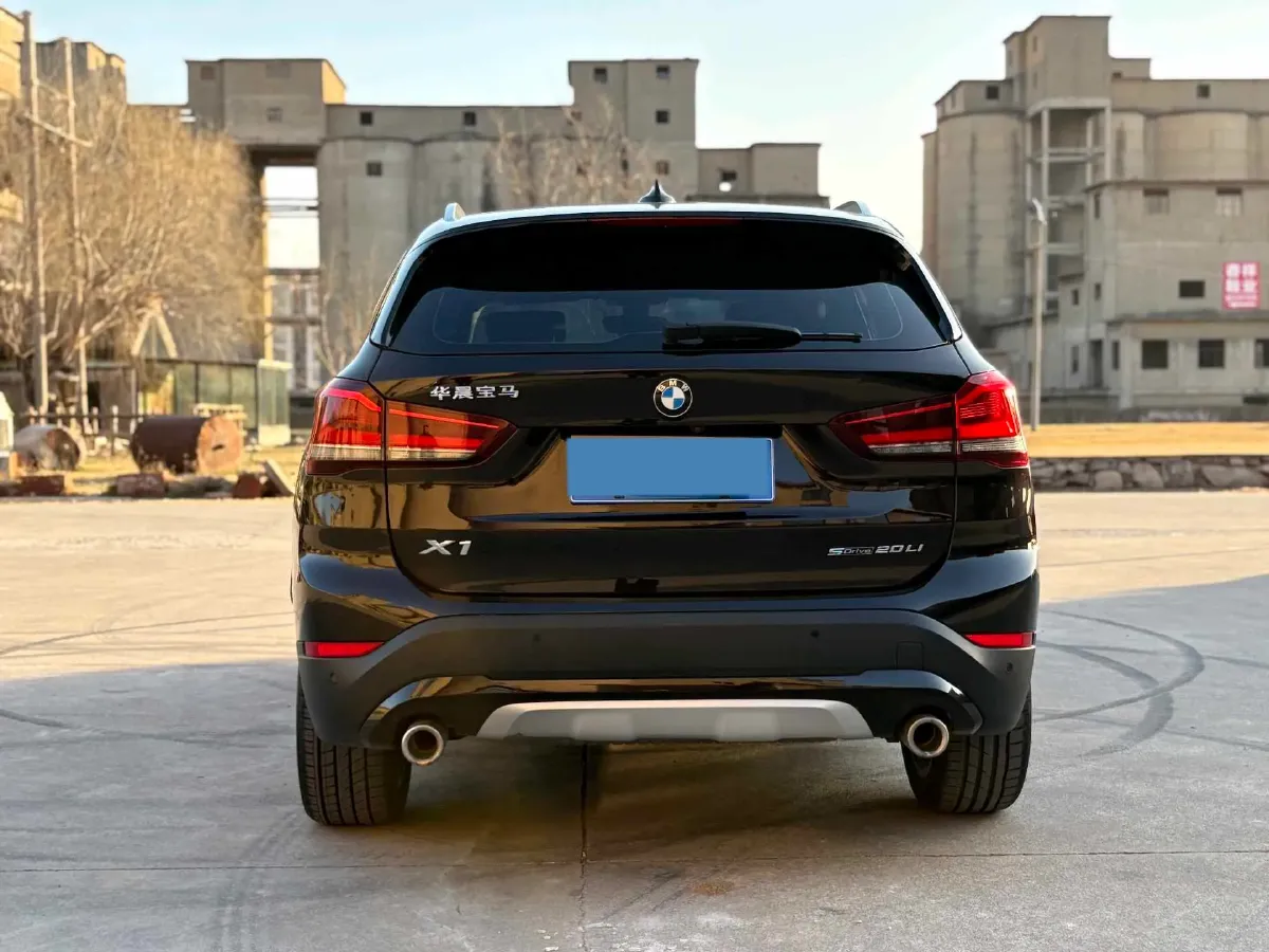 2020 BMW X1 1.5T 140HP L3 7DCT,autocango,china used car exporter,china ev exporter,chinese used car exporter,chinese used ev exporter