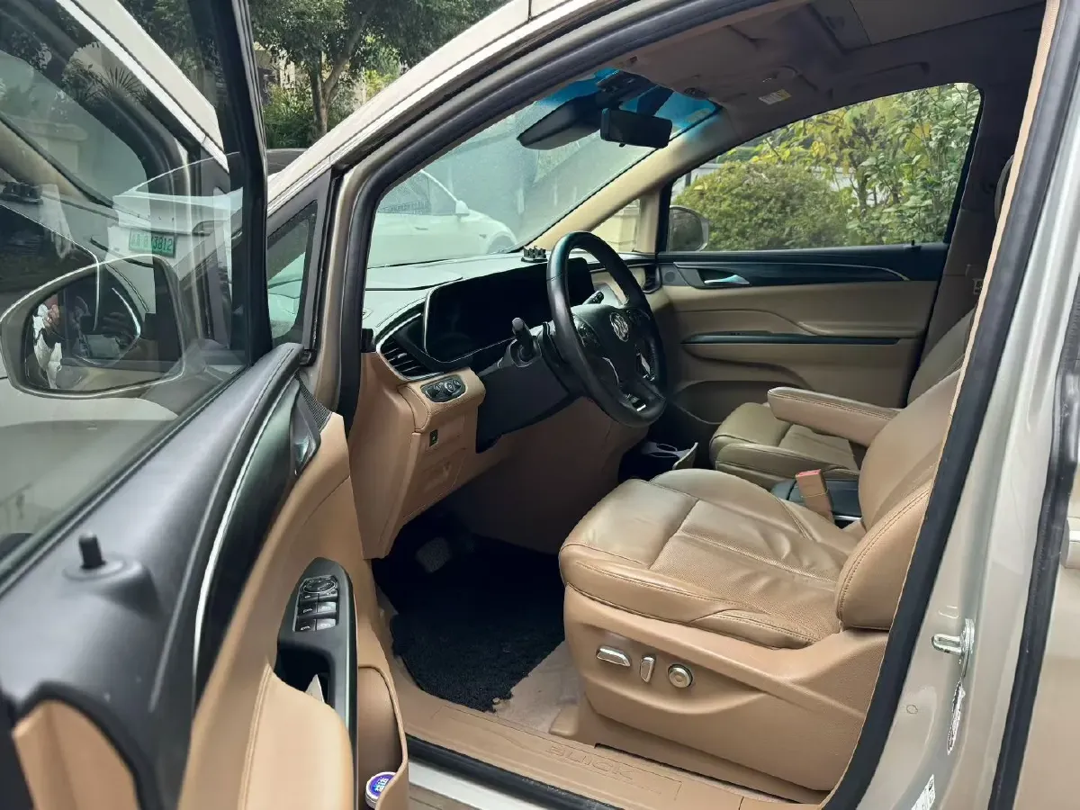 2020 Buick GL8 2.0T 237HP L4 9AT,autocango,china used car exporter,china ev exporter,chinese used car exporter,chinese used ev exporter