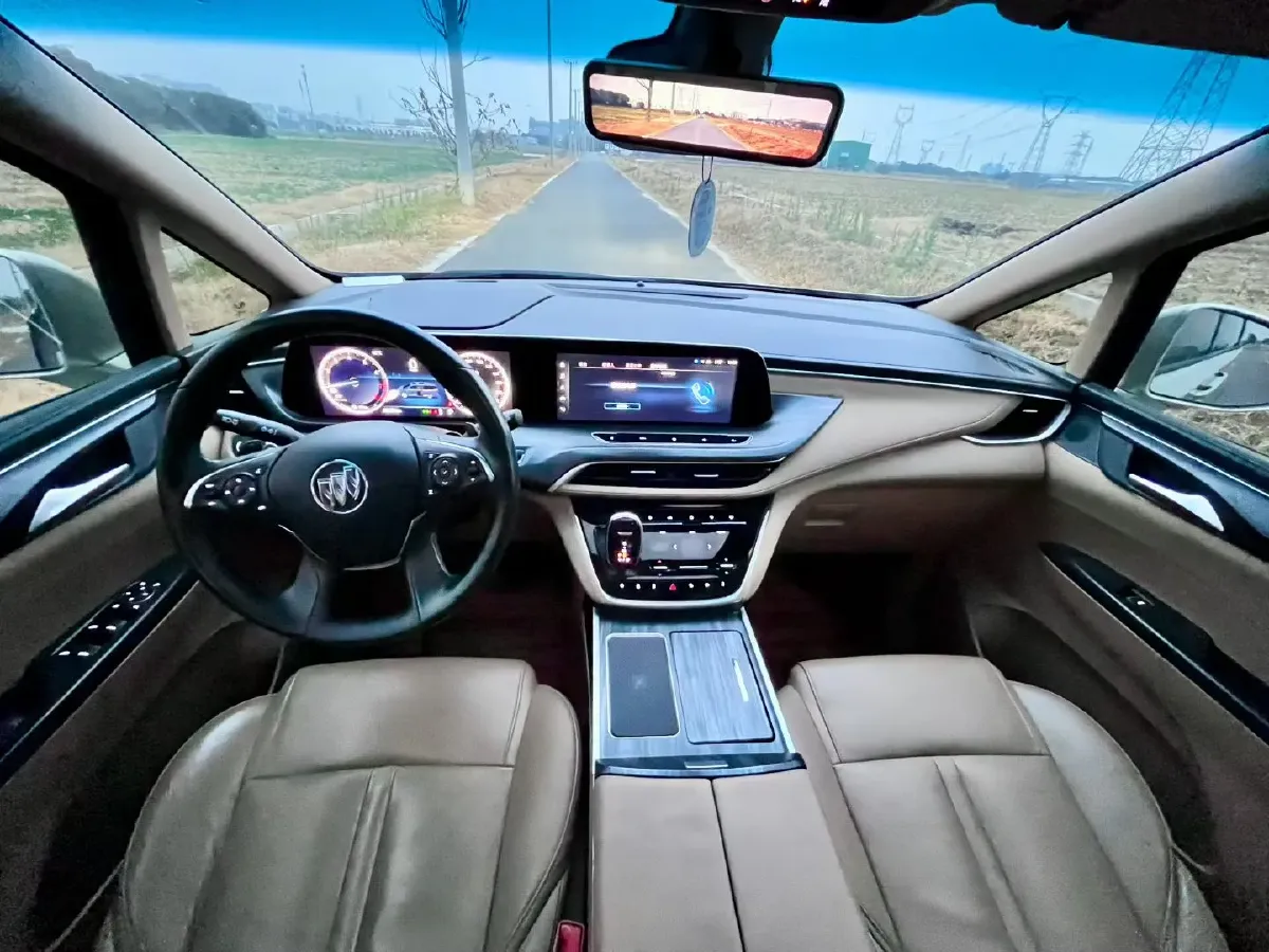 2021 Buick GL8 2.0T 237HP L4 9AT,autocango,china used car exporter,china ev exporter,chinese used car exporter,chinese used ev exporter