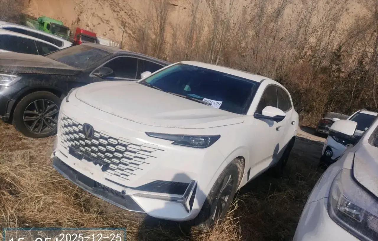 2021 ChangAn UNI-K 2.0T 233HP L4 8AT