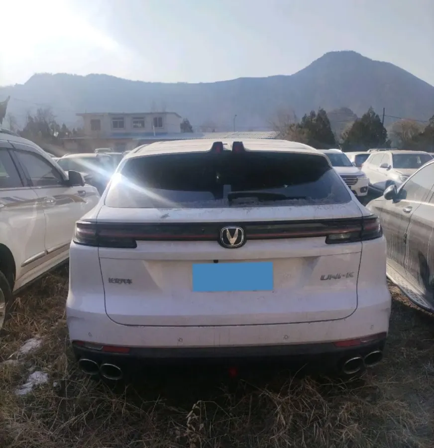 2021 ChangAn UNI-K 2.0T 233HP L4 8AT,autocango,china used car exporter,china ev exporter,chinese used car exporter,chinese used ev exporter