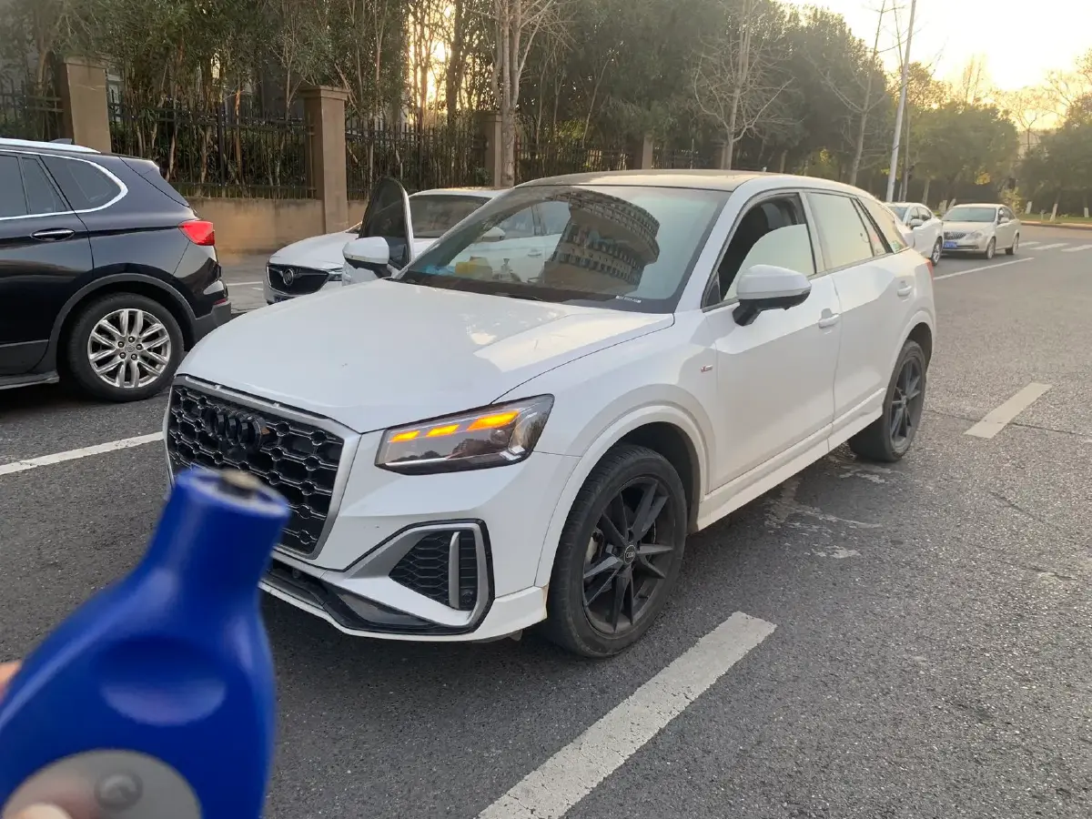 2022 Audi Q2L 1.4T 150HP L4 7DCT