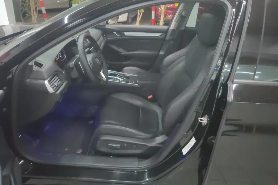 2022 Honda Accord 2.0L 146HP L4 E-CVT Hybrid,autocango,china used car exporter,china ev exporter,chinese used car exporter,chinese used ev exporter