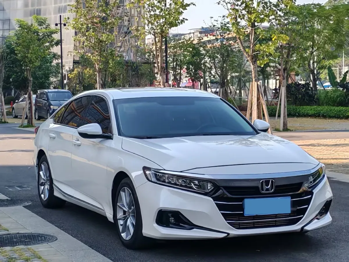 2022 Honda Accord 1.5T 194HP L4 CVT,autocango,china used car exporter,china ev exporter,chinese used car exporter,chinese used ev exporter