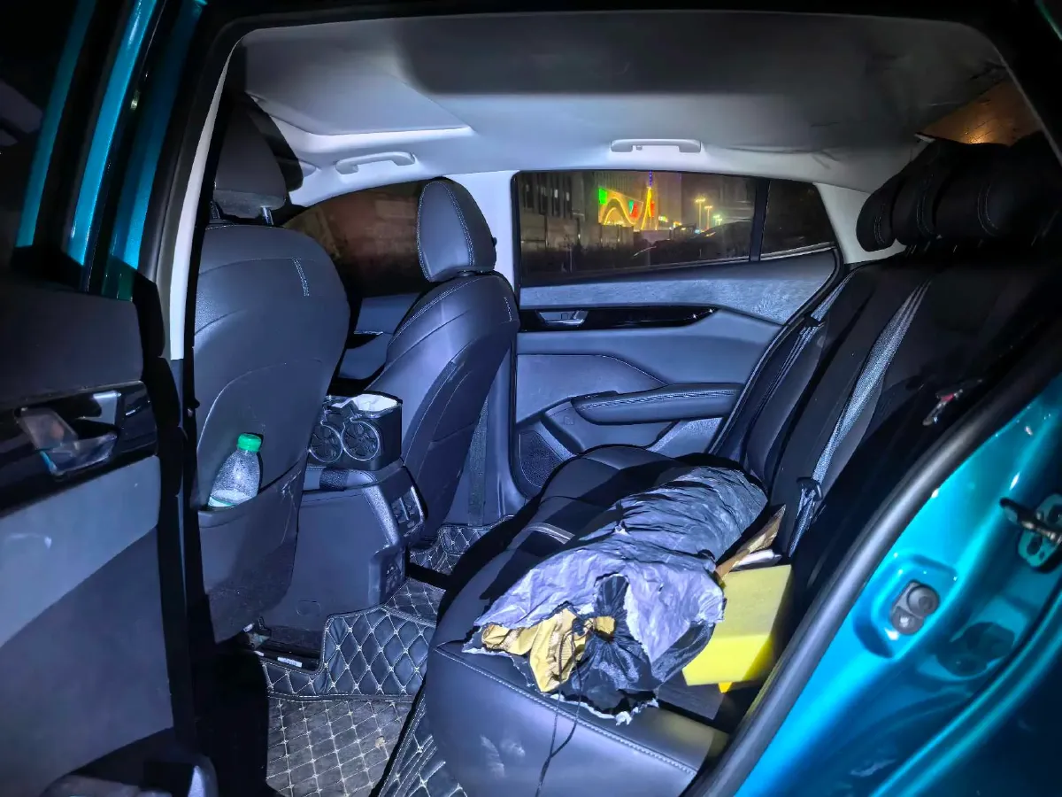 2020 DongFeng Aeolus YiXuan 1.5T 150HP L4 6DCT,autocango,china used car exporter,china ev exporter,chinese used car exporter,chinese used ev exporter