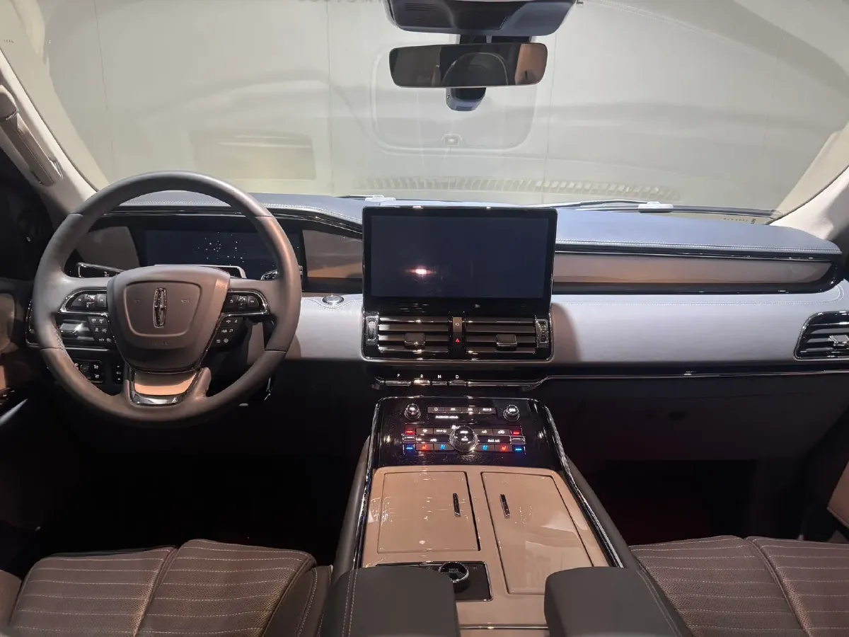 2022 Porsche Panamera 2.9T 330HP V6 8DCT PHEV 17.9KWH,autocango,china used car exporter,china ev exporter,chinese used car exporter,chinese used ev exporter