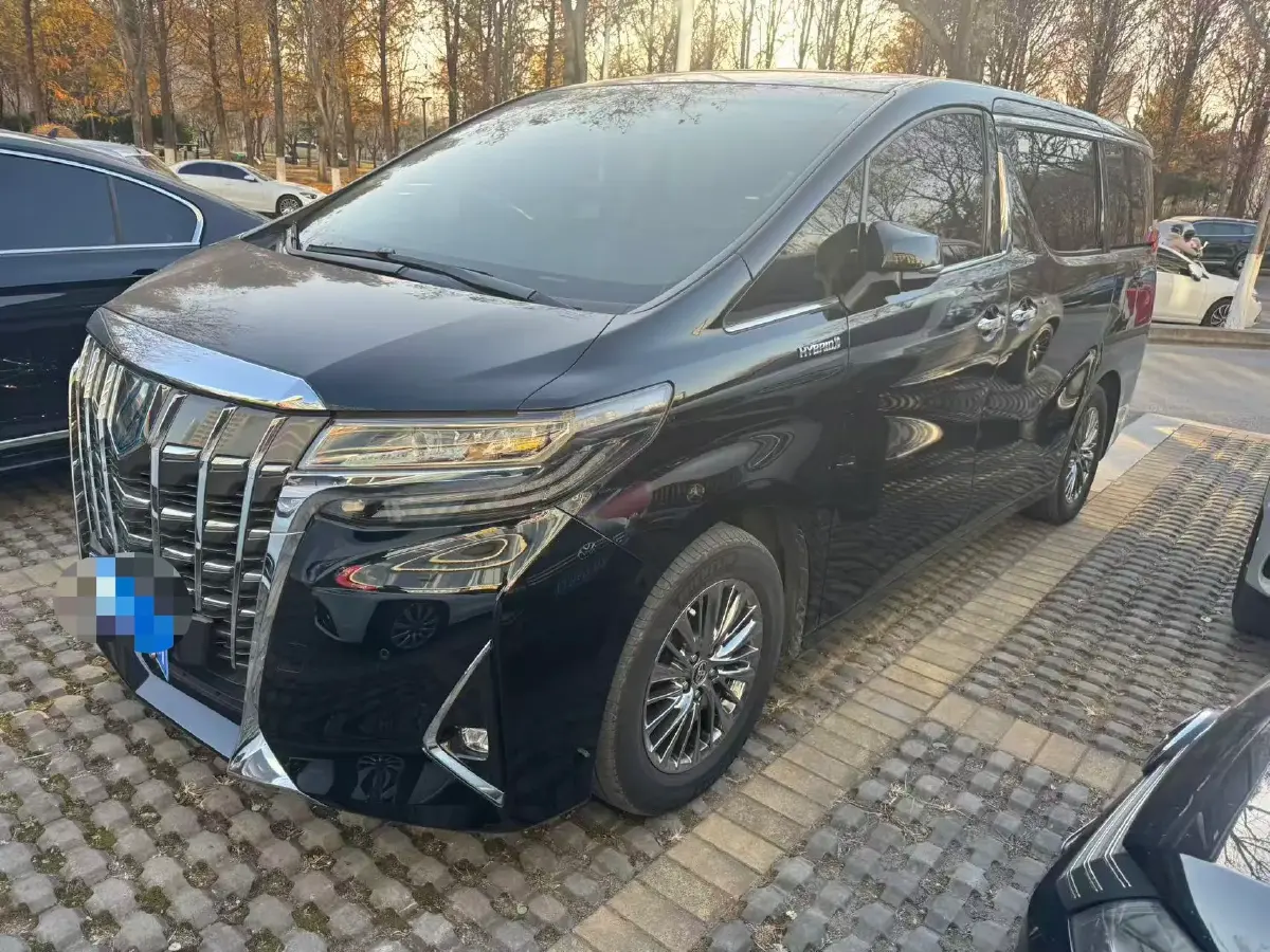 2020 Toyota Alphard 2.5L 117HP L4 E-CVT Hybrid
