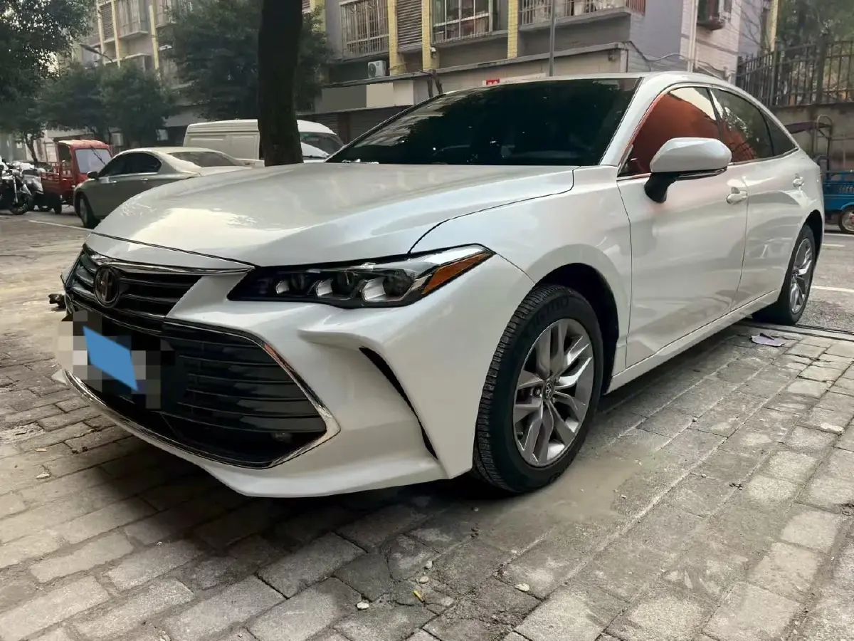 2019 Toyota Avalon 2.0L 178HP L4 CVT