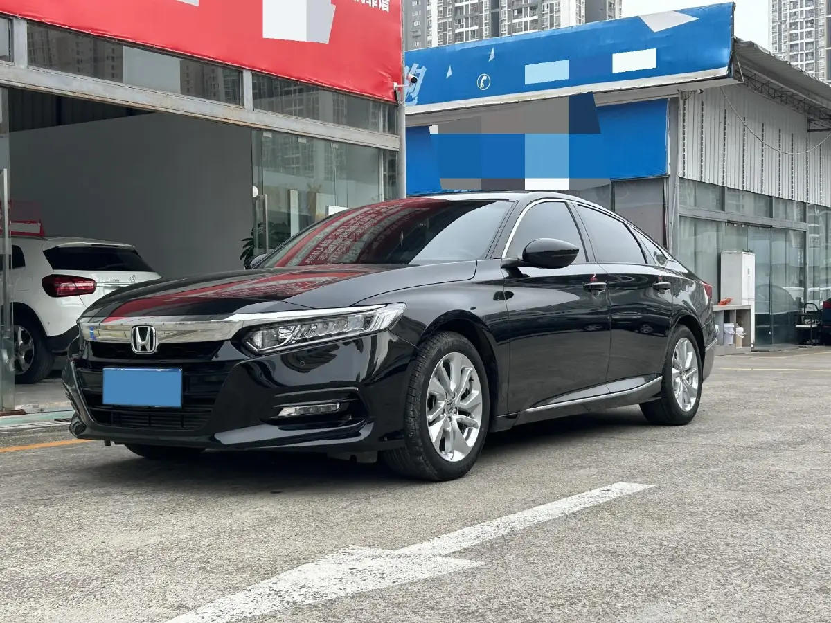 2018 Honda Accord 1.5T 194HP L4 CVT