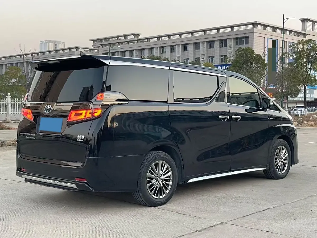 2023 Toyota Vellfire 2.5L 117HP L4 E-CVT Hybrid,autocango,china used car exporter,china ev exporter,chinese used car exporter,chinese used ev exporter