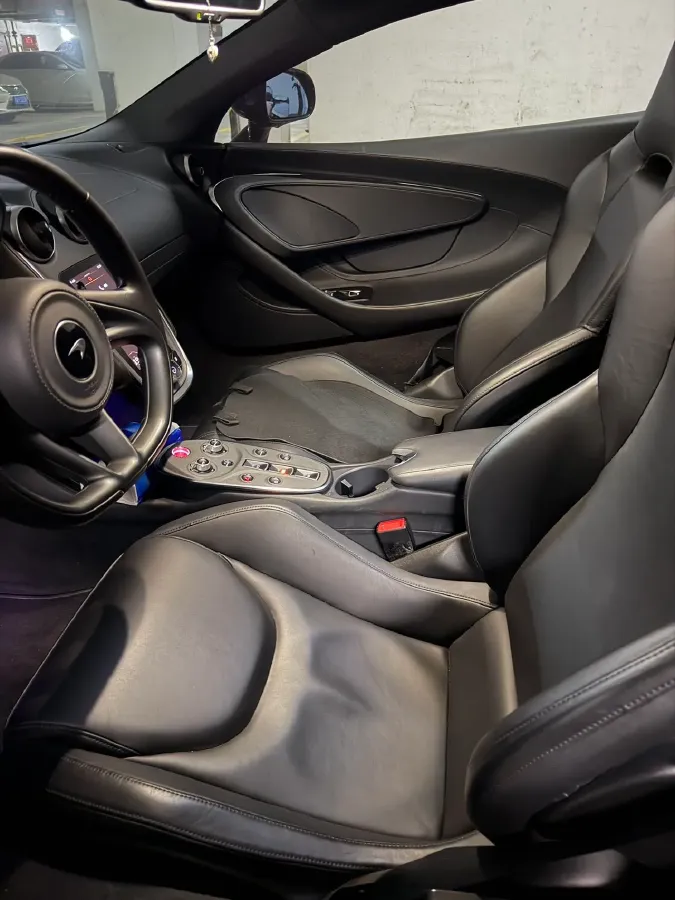 2022 McLaren GT 4.0T 620HP V8 7DCT,autocango,china used car exporter,china ev exporter,chinese used car exporter,chinese used ev exporter