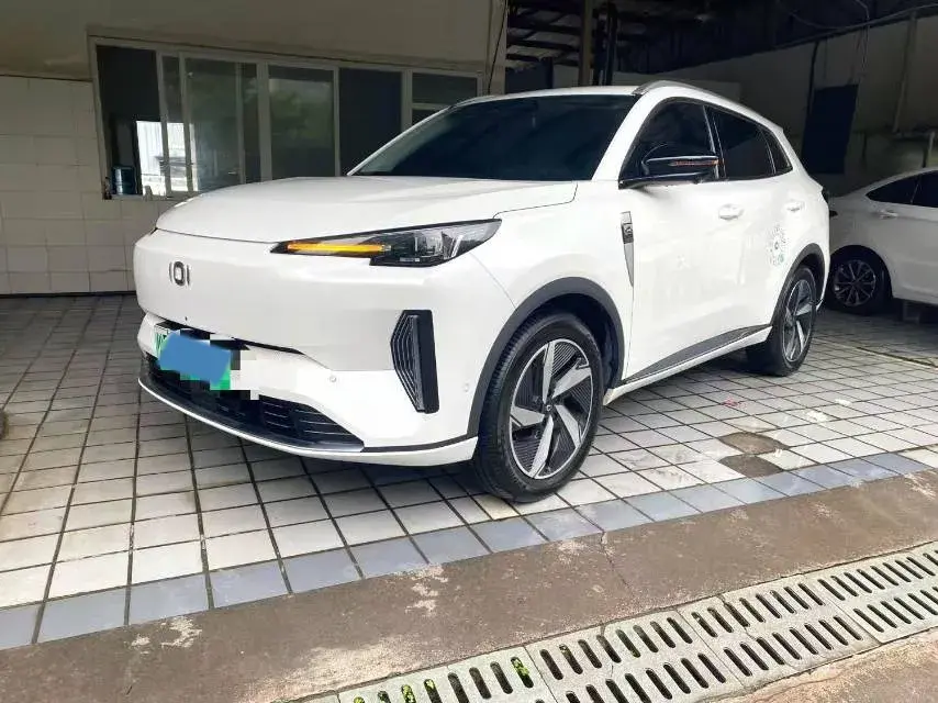 2023 Venucia VX6 BEV 62KWH