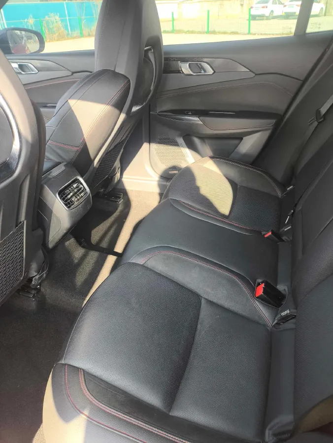 2019 Qoros 5 1.6T 197HP L4 7DCT,autocango,china used car exporter,china ev exporter,chinese used car exporter,chinese used ev exporter