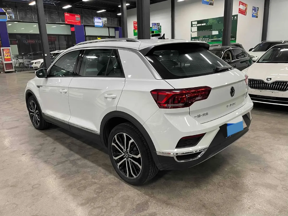 2021 Volkswagen T-Roc 1.4T 150HP L4 7DCT,autocango,china used car exporter,china ev exporter,chinese used car exporter,chinese used ev exporter
