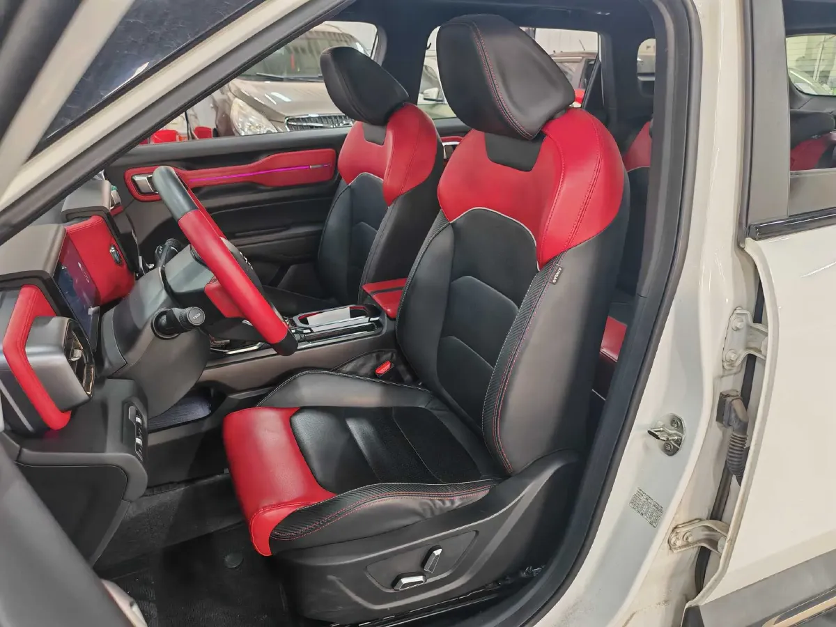 2020 Geely ICON 1.5T 177HP L3 7DCT,autocango,china used car exporter,china ev exporter,chinese used car exporter,chinese used ev exporter