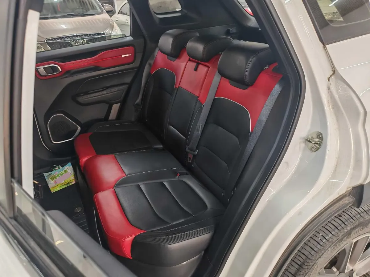 2020 Geely ICON 1.5T 177HP L3 7DCT,autocango,china used car exporter,china ev exporter,chinese used car exporter,chinese used ev exporter