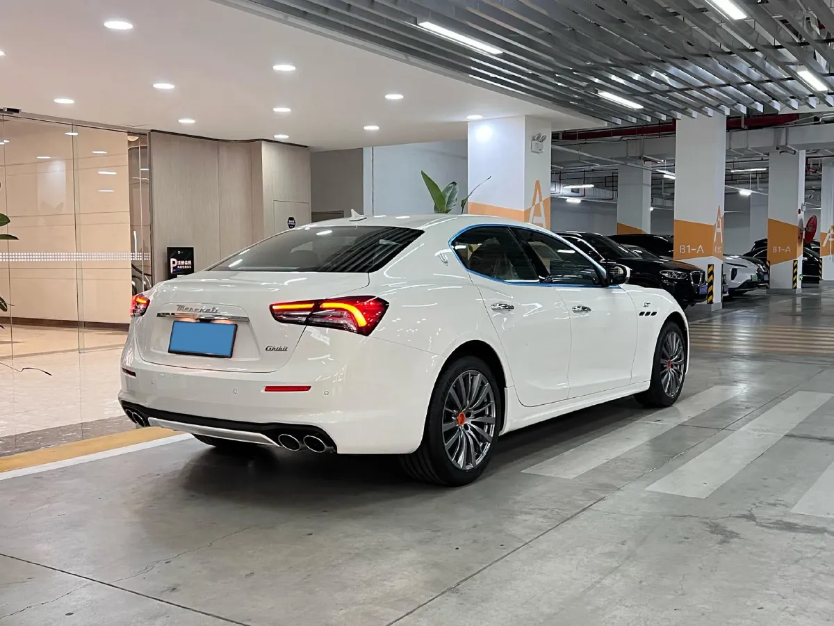 2023 Audi RS 5 2.9T 450HP V6 8AT,autocango,china used car exporter,china ev exporter,chinese used car exporter,chinese used ev exporter