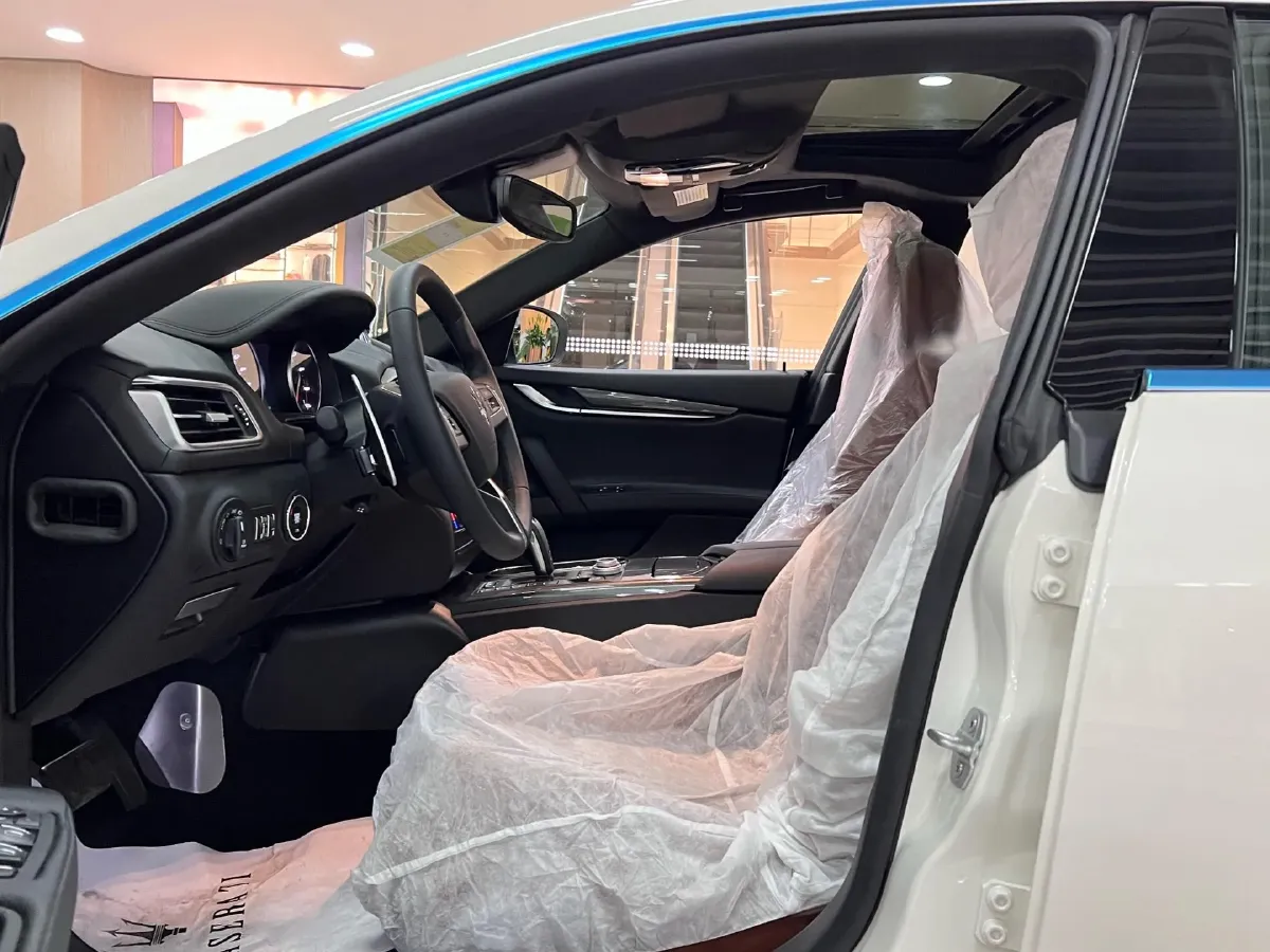 2023 Audi RS 5 2.9T 450HP V6 8AT,autocango,china used car exporter,china ev exporter,chinese used car exporter,chinese used ev exporter