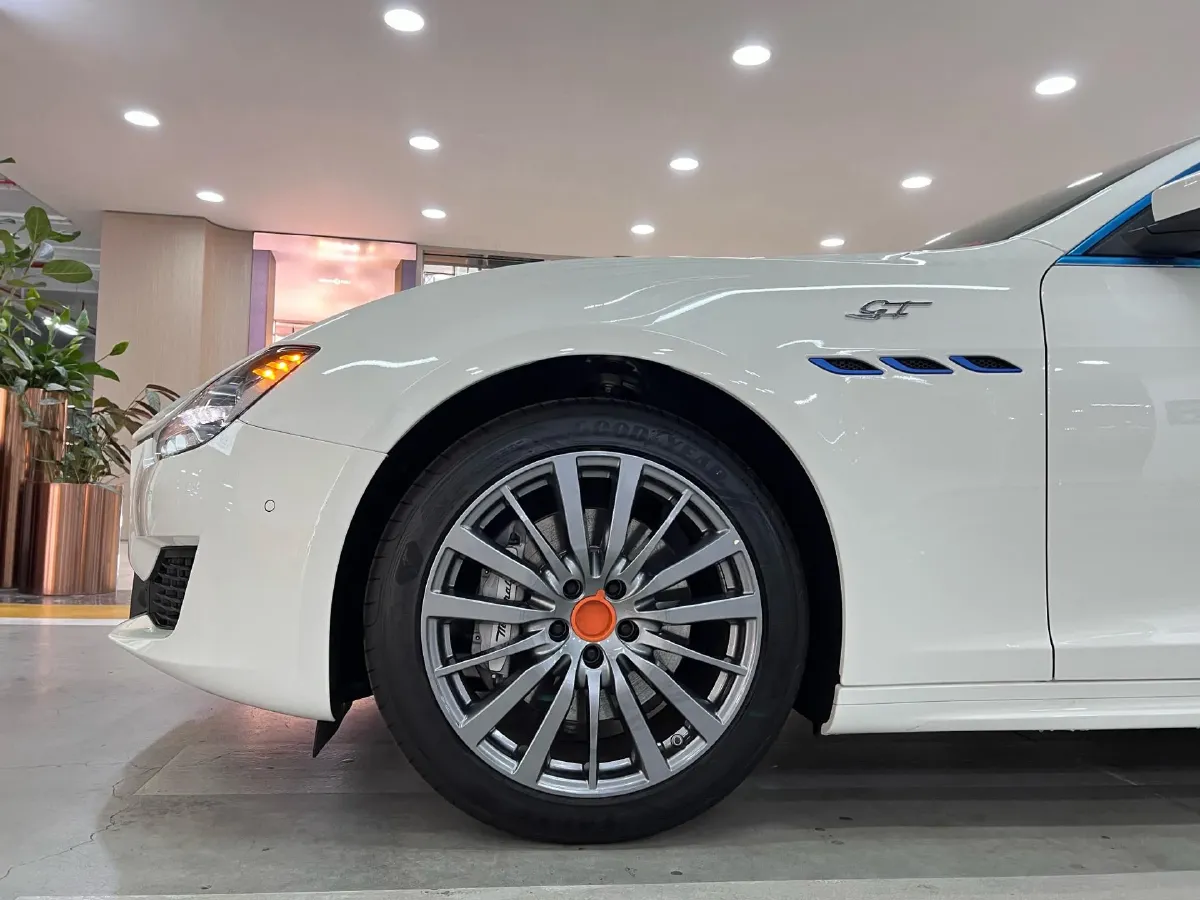 2023 Audi RS 5 2.9T 450HP V6 8AT,autocango,china used car exporter,china ev exporter,chinese used car exporter,chinese used ev exporter