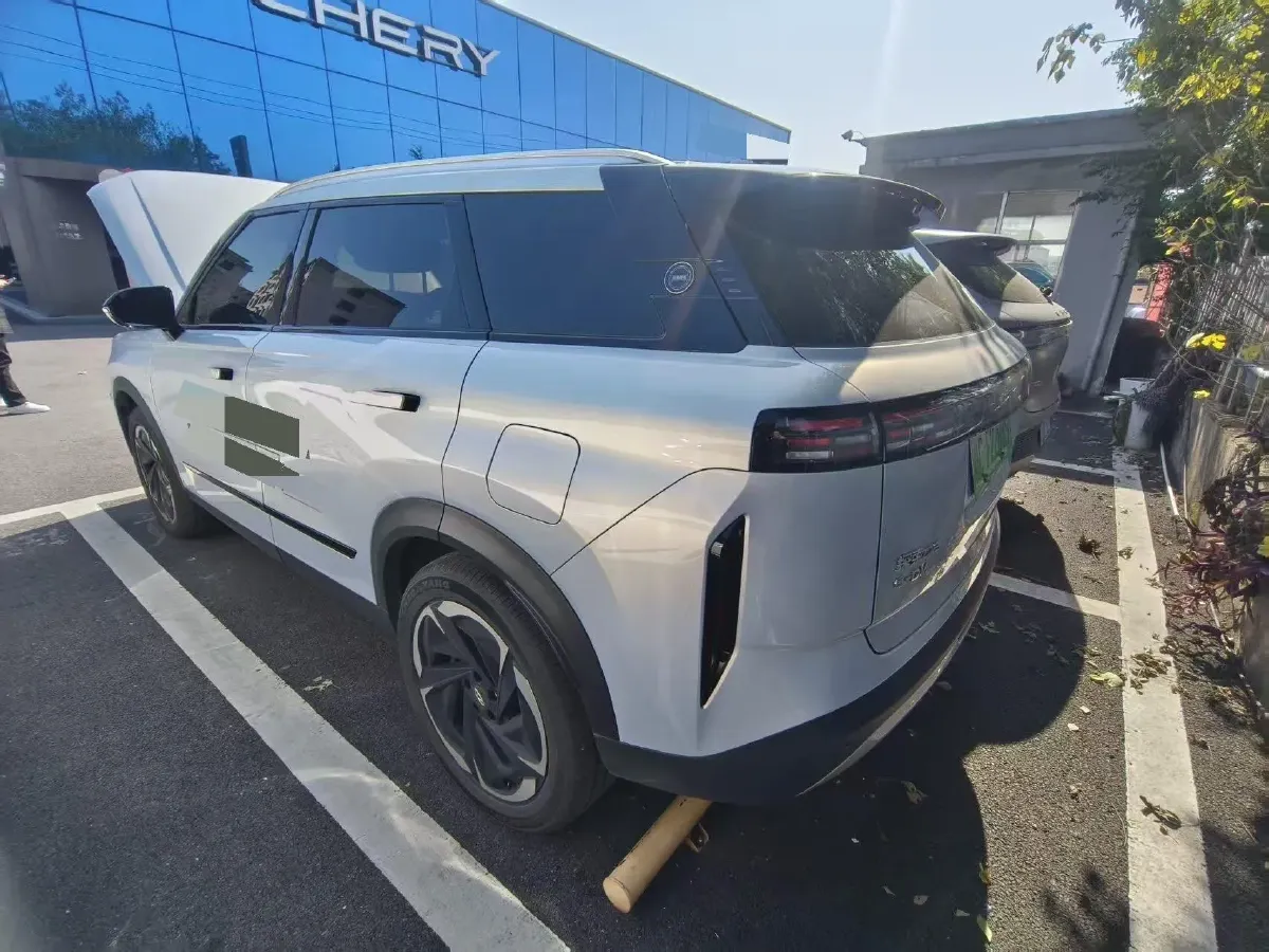 2024 Chery Exploration 06 C-DM 1.5T 156HP L4 DHT PHEV 18.3KWH,autocango,china used car exporter,china ev exporter,chinese used car exporter,chinese used ev exporter