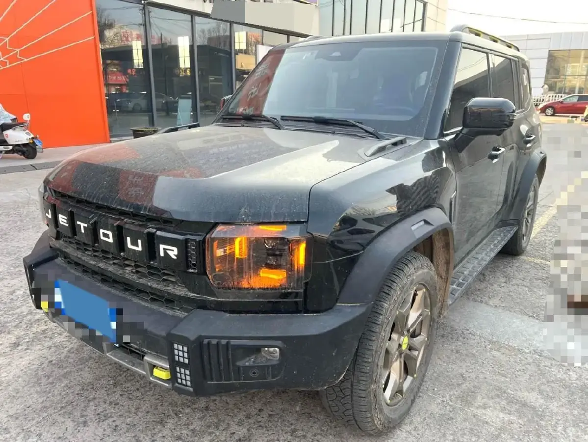 2023 Jetour Traveller 2.0T 254HP L4 8AT