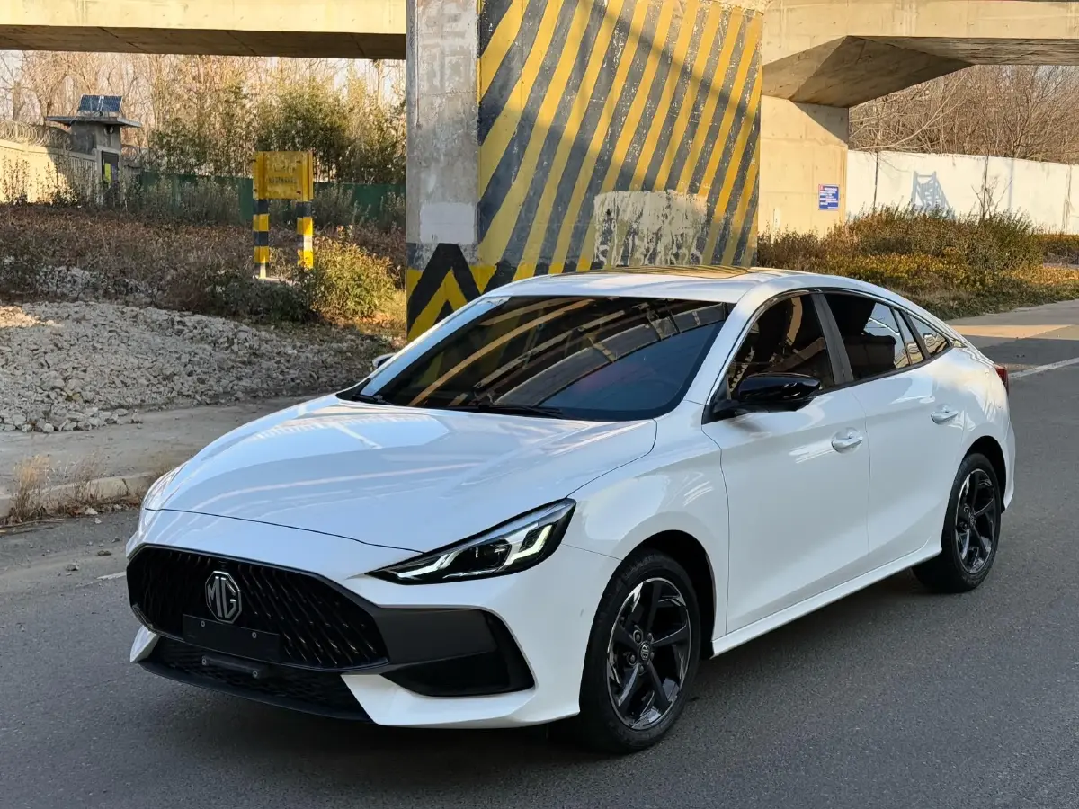 2022 MG 5 1.5T 173HP L4 7DCT