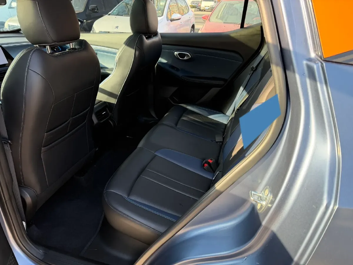 2023 GAC Trumpchi GS3 1.5T 177HP L4 7DCT,autocango,china used car exporter,china ev exporter,chinese used car exporter,chinese used ev exporter