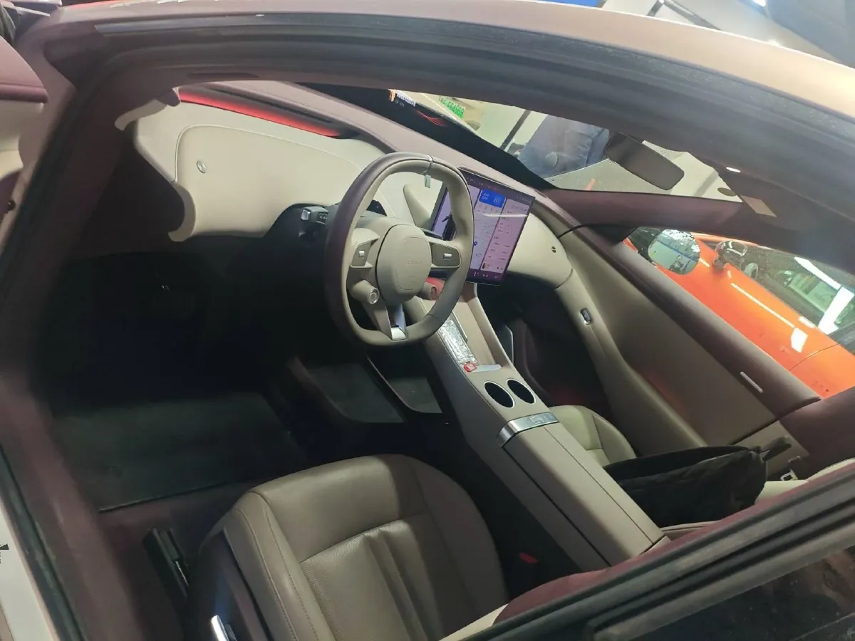 2025 MI YU7 BEV 101.7KWH,autocango,china used car exporter,china ev exporter,chinese used car exporter,chinese used ev exporter