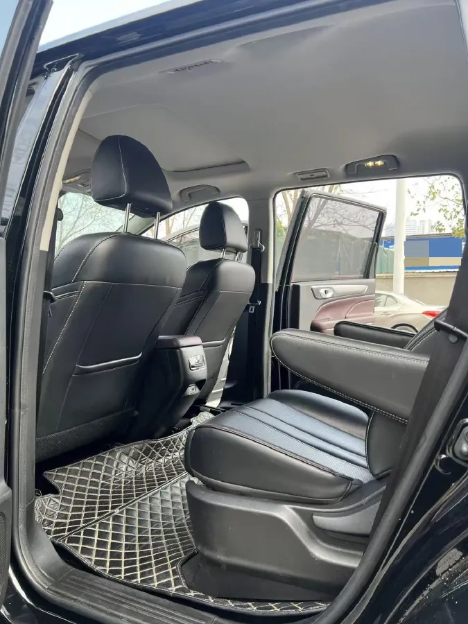 2023 GAC Trumpchi M6 1.5T 177HP L4 7DCT,autocango,china used car exporter,china ev exporter,chinese used car exporter,chinese used ev exporter