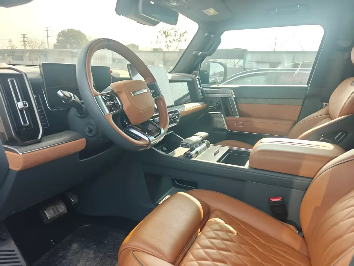 2023 M Hero 917 2AT REEV 65.8KWH,autocango,china used car exporter,china ev exporter,chinese used car exporter,chinese used ev exporter